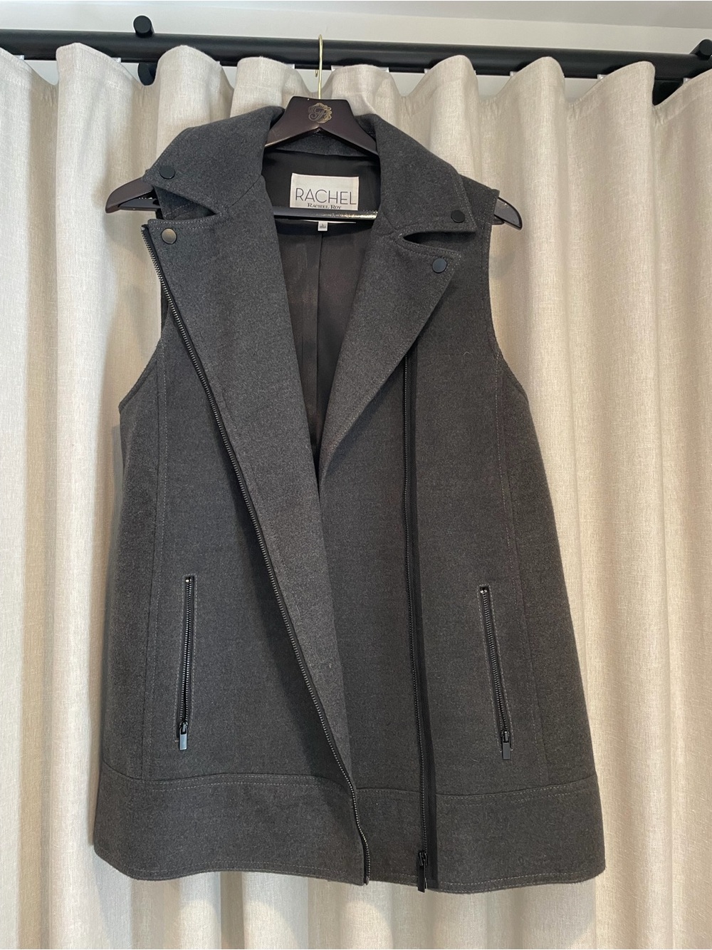 RACHEL Rachel Roy Charcoal Gray Sleeveless Wool-Blend Vest